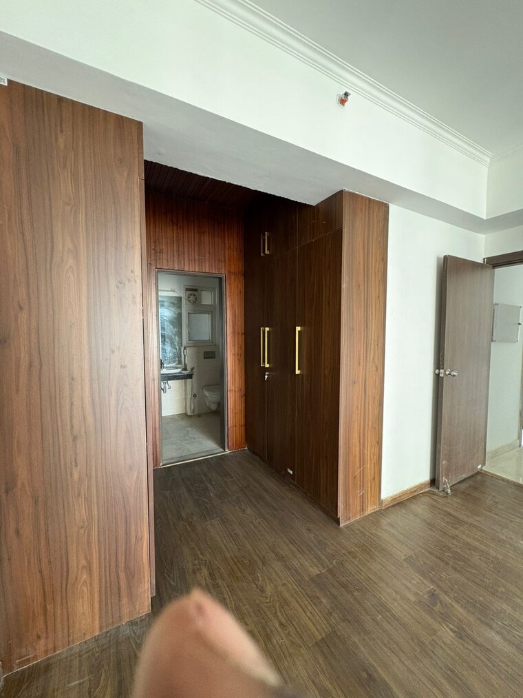 Room, sector 150 3 Bedroom 1625 Sq.Ft. Apartment In Sector 150 Noida 9264872