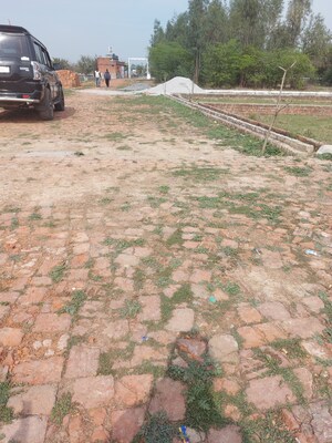  Plot – Exterior View View at Raebareli Road - for Sale