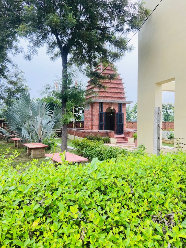 Garden, raebareli road  1215 Sq.Ft. Plot In Raebareli Road Lucknow 9264889