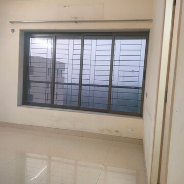 Bedroom in 2 BHK Apartment at Kabra Paradise, Andheri West – for Rent
