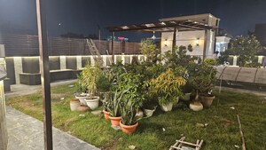  Plot – Garden View at Knowledge Park Ii Greater Noida - for Sale