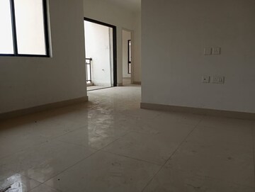 Room in 2 BHK Apartment at Joka – for Sale