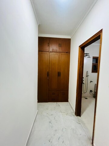 1 BHK Builder Floor For Rent in Sector 46