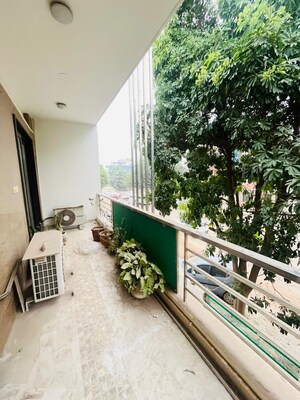 Balcony in 1 BHK Builder Floor at Sector 46 – for Rent