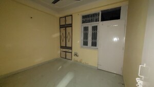 Master Bedroom in 1 BHK Builder Floor at Dilshad Colony – for Rent