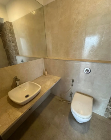 Bathroom in 1 BHK Apartment at Andheri West – for Rent