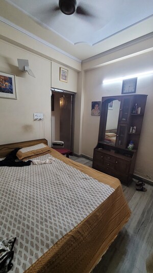 Bedroom in 2 BHK Builder Floor at Dilshad Colony – for Sale