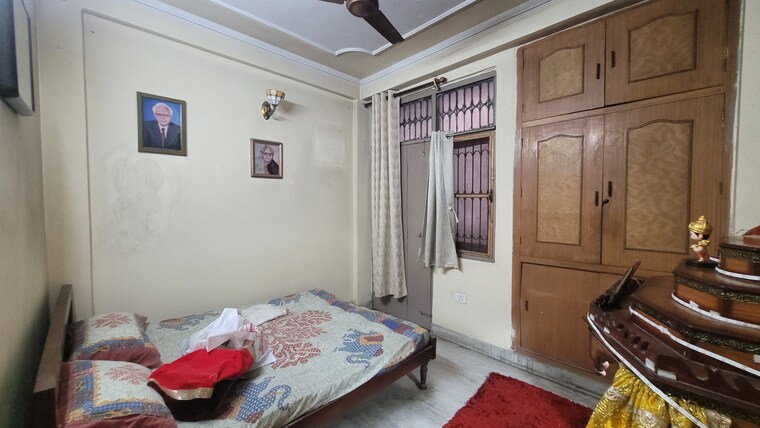 Master Bedroom, dilshad colony 2 Bedroom 900 Sq.Ft. Builder Floor In Dilshad Colony Delhi 9264977