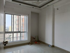 Room in 3 BHK Apartment at Joka – for Sale