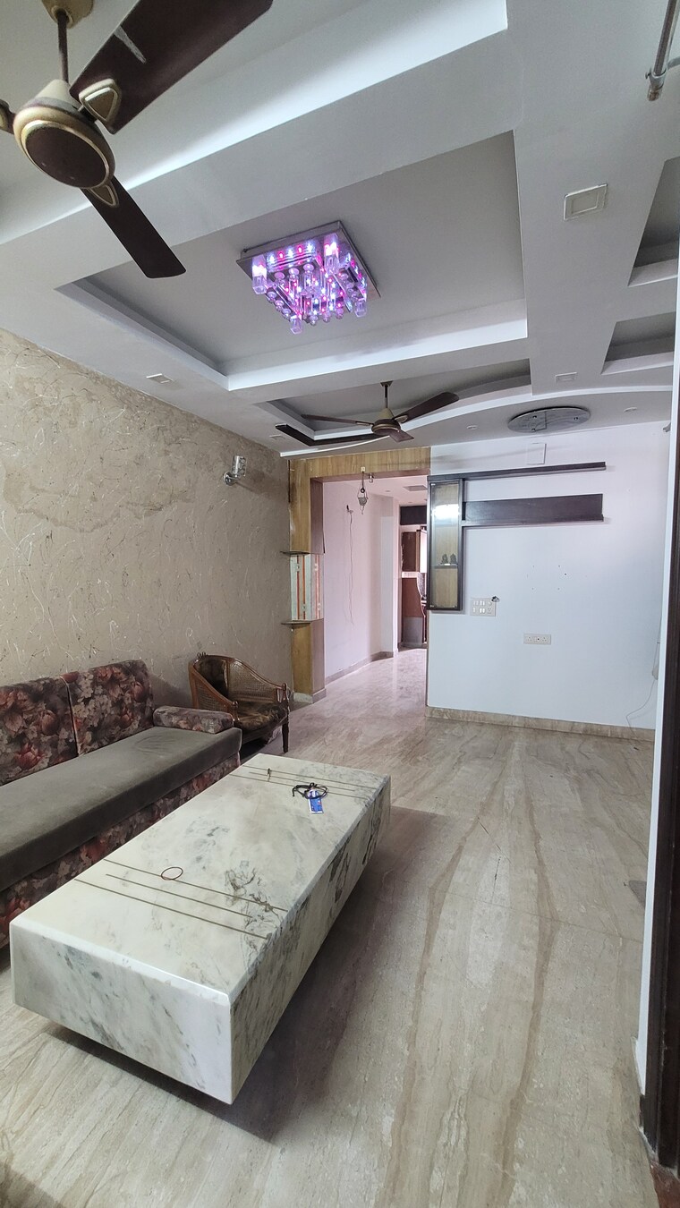 Living Room, vivek vihar phase 1 3 Bedroom 1125 Sq.Ft. Builder Floor In Vivek Vihar Phase 1 Delhi 9264999