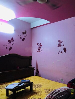 Bedroom in 4 BHK Builder Floor at Dilshad Colony – for Sale