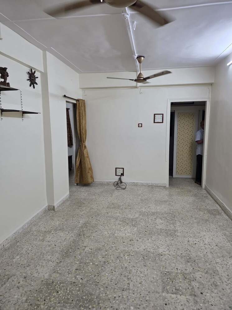 Room, kamla-airbus 1.5 Bedroom 650 Sq.Ft. Apartment In Andheri East Mumbai 9206275