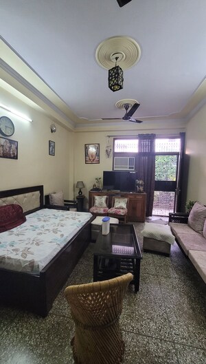 Living Room in 2 BHK Builder Floor at Dilshad Colony – for Sale