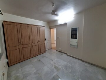 Bedroom in 2 BHK Apartment at Powai – for Rent