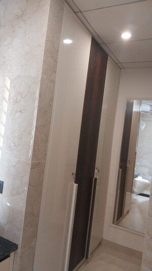  3.5 BHK Builder Floor at Sector 71 – for Sale