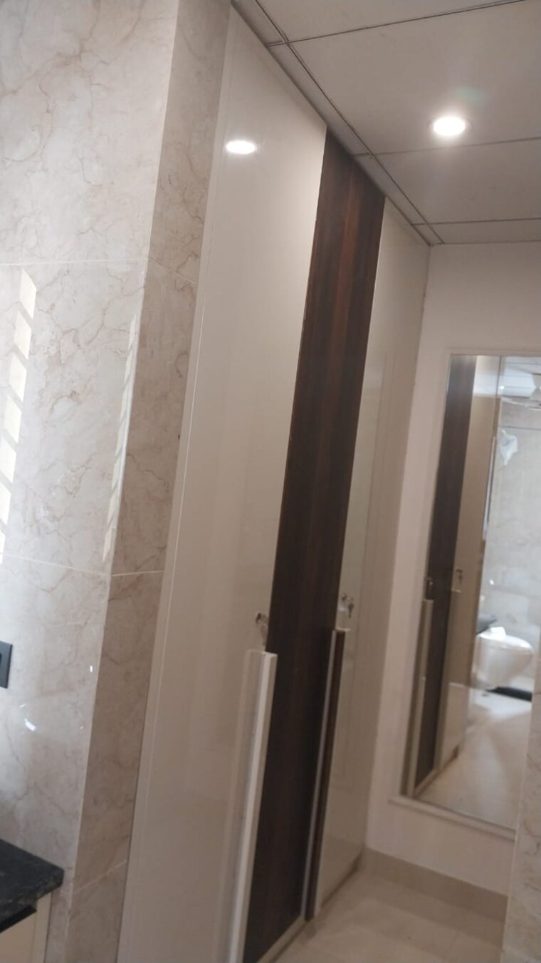 Other, sector 71 3.5 Bedroom 1620 Sq.Ft. Builder Floor In Sector 71 Gurgaon 9265142