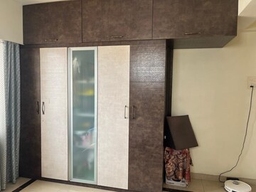  2 BHK Apartment at Yogi Paradise, Borivali West – for Sale