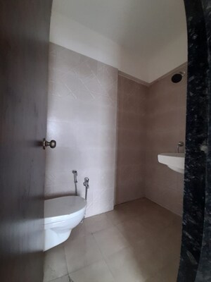 Bathroom in 1 BHK Apartment at Malad East – for Rent