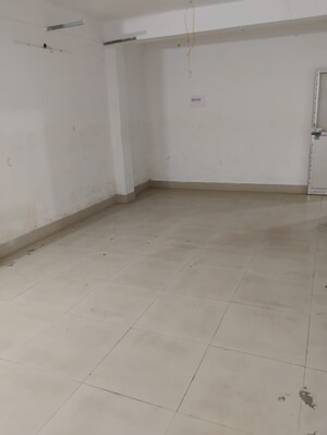  Shop For Rent in Camac st
