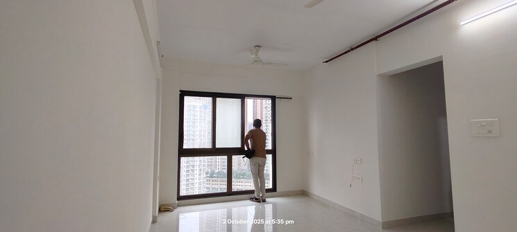 Room, mulund west 2 Bedroom 650 Sq.Ft. Apartment In Mulund West Mumbai 9265157