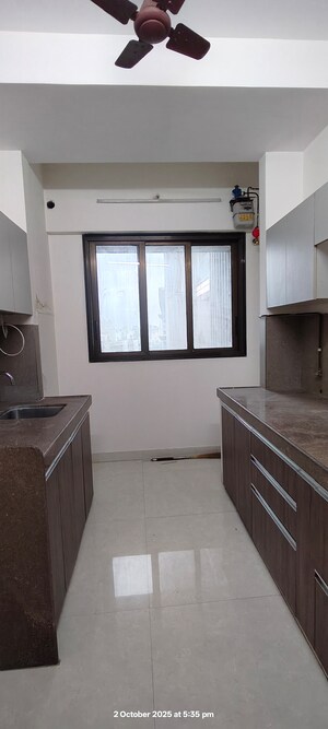 Kitchen in 2 BHK Apartment at Mulund West – for Rent