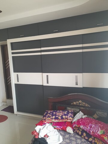 Room in 2 BHK Apartment at Gorantla – for Sale