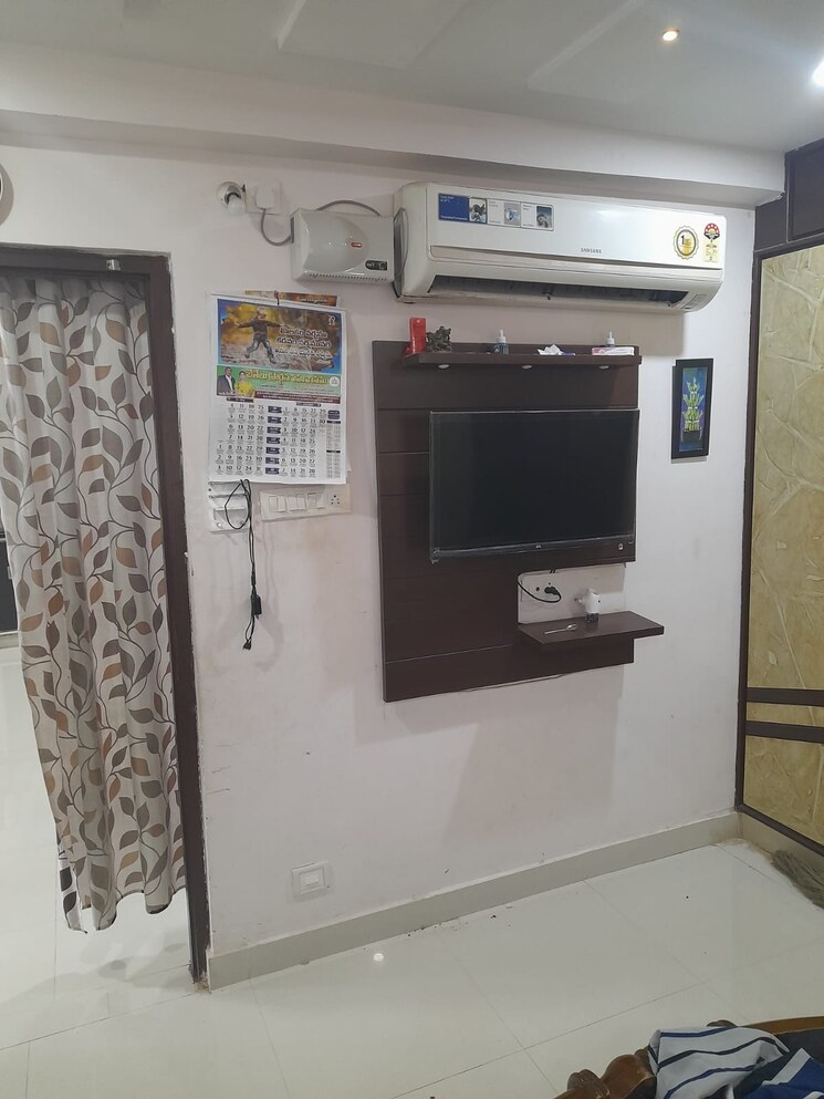 Room, gorantla 2 Bedroom 1200 Sq.Ft. Apartment In Gorantla Guntur 9265158