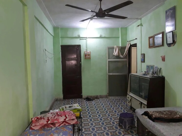 Room, bhandup east 1 Bedroom 550 Sq.Ft. Apartment In Bhandup East Mumbai 9265163