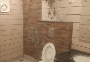 Bathroom in 3 BHK Builder Floor at Vasant Kunj – for Rent