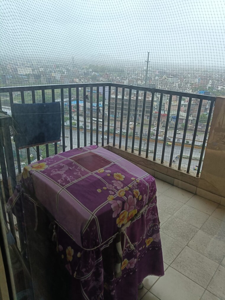 Balcony, gaur city 2 2 Bedroom 955 Sq.Ft. Apartment In Gaur City 2 Greater Noida 9265232