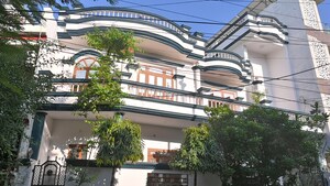 6+ BHK Independent House – Exterior View View at Gomti Nagar - for Sale