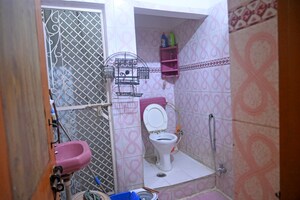 Bathroom in 6+ BHK Independent House at Gomti Nagar – for Sale