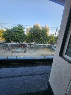 Balcony in 1 BHK Builder Floor at Sector 45 – for Rent