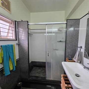 Bathroom in 5 BHK Penthouse at Jubilee Hills – for Sale
