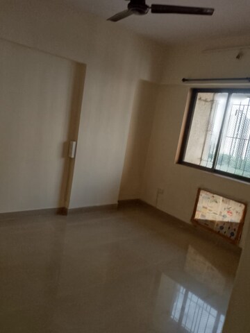 Room in 1 BHK Apartment at Kapur Bawdi – for Rent