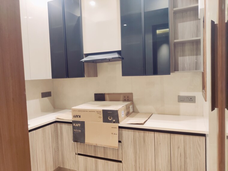 Kitchen, east of kailash 3 Bedroom 1150 Sq.Ft. Builder Floor In East Of Kailash Delhi 9265310