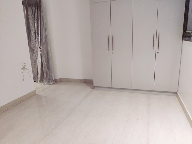 Cover Image, east of kailash 3 Bedroom 1145 Sq.Ft. Builder Floor In East Of Kailash Delhi 9265318