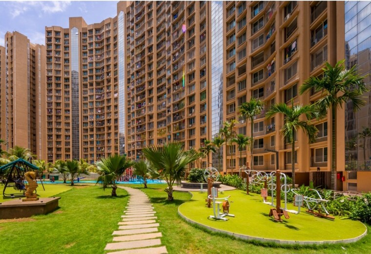 Garden, gurukrupa-marina-enclave 2 Bedroom 618 Sq.Ft. Apartment In Malad West Mumbai 9265336