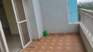 Bathroom in 2 BHK Apartment at Kumar Primavera, Wadgaon Sheri – for Rent