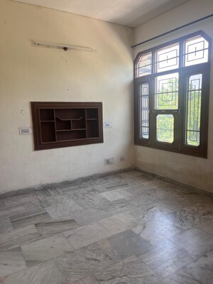 Bedroom in 2 BHK Apartment at Sector 10 – for Rent