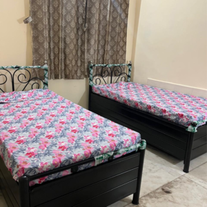 Bedroom in  Pg at Thane West – for Rent