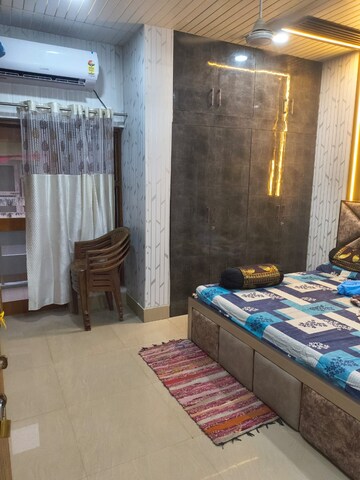 Bedroom in 2 BHK Apartment at Nehru Enclave, Gomti Nagar – for Rent