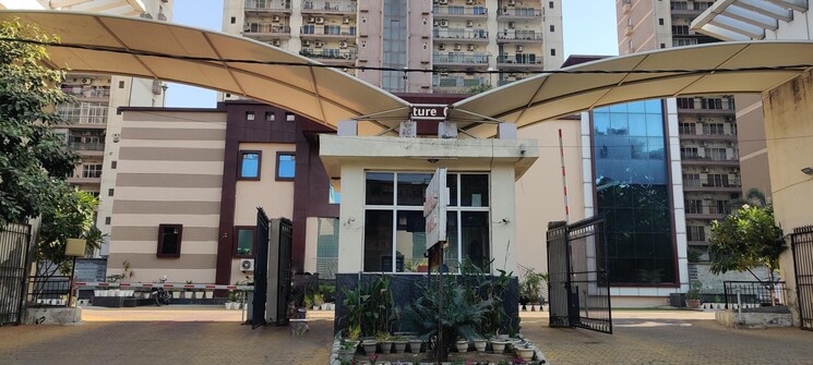 Exterior View, sector 52 3 Bedroom 1925 Sq.Ft. Apartment In Sector 52 Noida 9259605