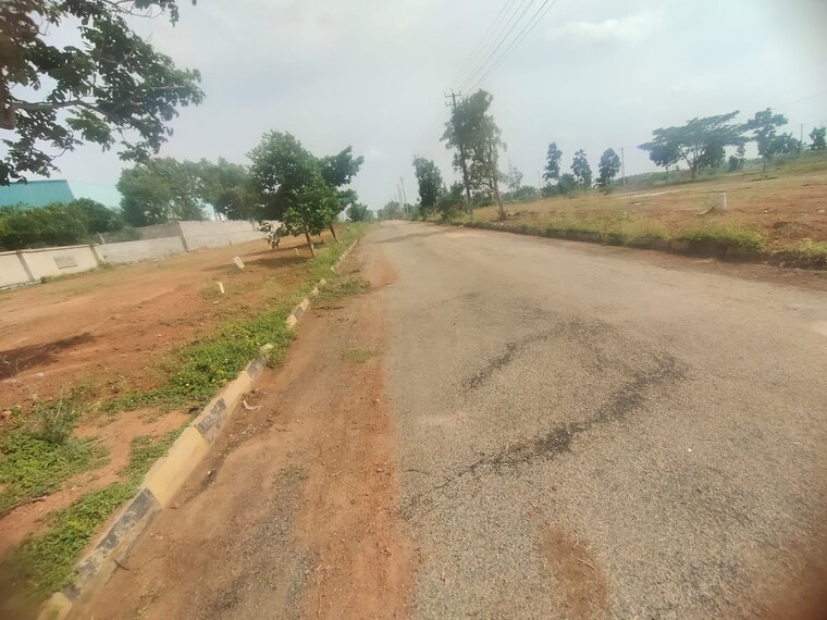 undefined, hoskote  800 Sq.Ft. Plot In Hoskote Bangalore 9265471