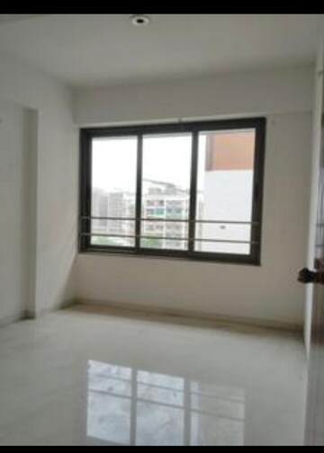 Room in 3 BHK Apartment at Nikol – for Sale