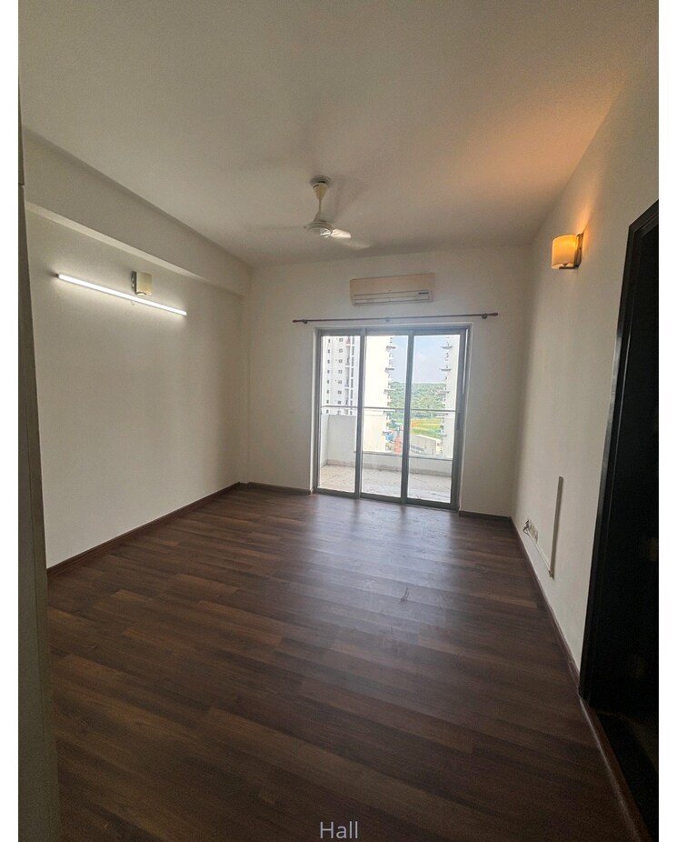 Room, sector 59 3 Bedroom 1705 Sq.Ft. Apartment In Sector 59 Gurgaon 9265499