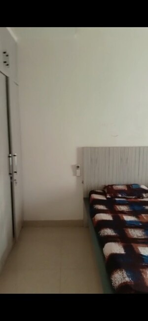 Furnished Amenities in 3.5 BHK Apartment at LDA Parijaat Apartments, Faizabad Road – for Rent