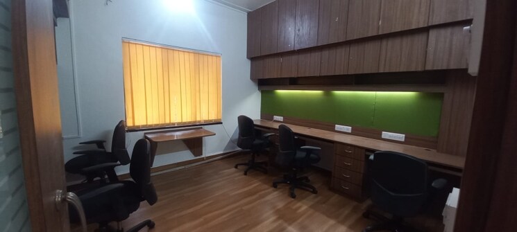 Team Area, fergusson college road Commercial Office Space 1250 Sq.Ft. In Fergusson College Road Pune 9265677
