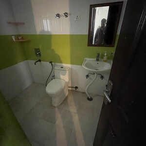 Bathroom in 2 BHK Apartment at Supertech Cape Town, Sector 74 – for Rent