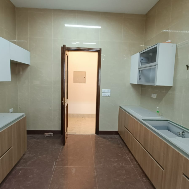 Kitchen, panchsheel park 5 Bedroom 7100 Sq.Ft. Builder Floor In Panchsheel Park Delhi 9265749